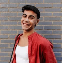 Rowan (they/them)